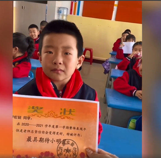 建筑面积跟套内建筑面积_建筑面积和套内面积的区别_建筑面积和套内建筑面积之差