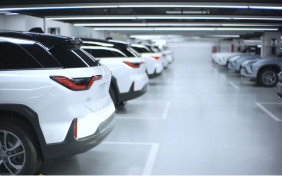 新能源汽车需求旺盛 原材料上涨引发连锁反应的图1