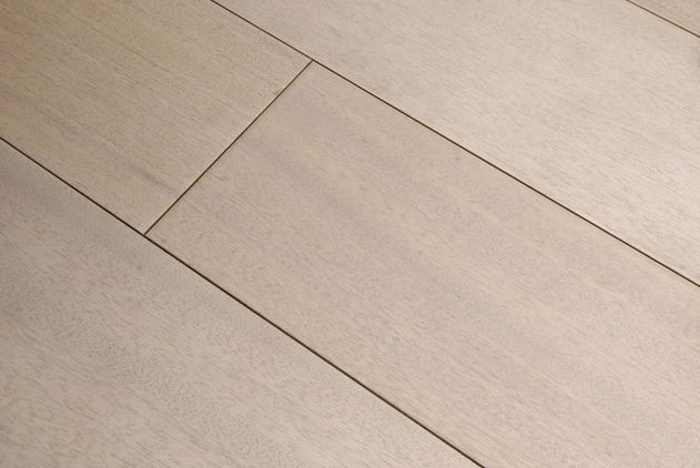 闪闪发光的地板？金属漆工艺知多少！