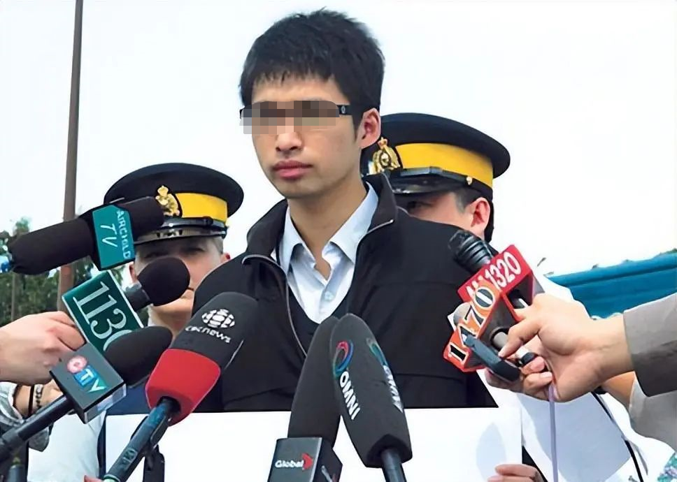 中国留学生铁锤杀母，父亲竟竖起大拇指？得知儿子下个目标后，他瞬间吓傻（视频/组图） - 15
