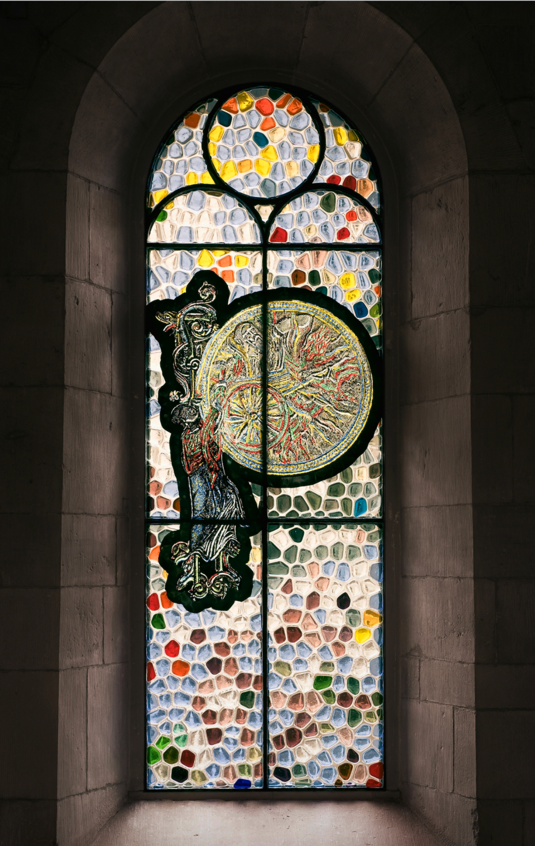 世界上最美的彩色玻璃花窗每一扇都藏着一段经典历史