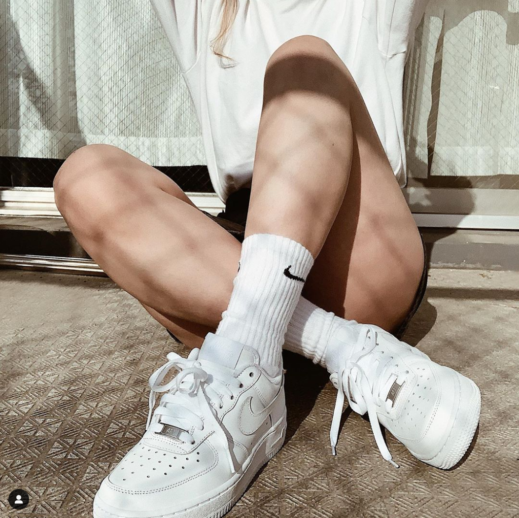 Nike這雙火了38年的小白鞋～一直被復刻，卻從未被超越！ 時尚 第2張