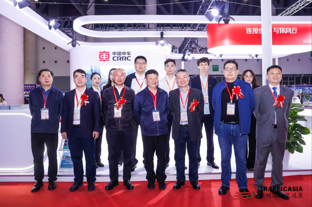 主持人:徐恒 恒兴国际会展集团有限公司董事长四川省公路学会理事长