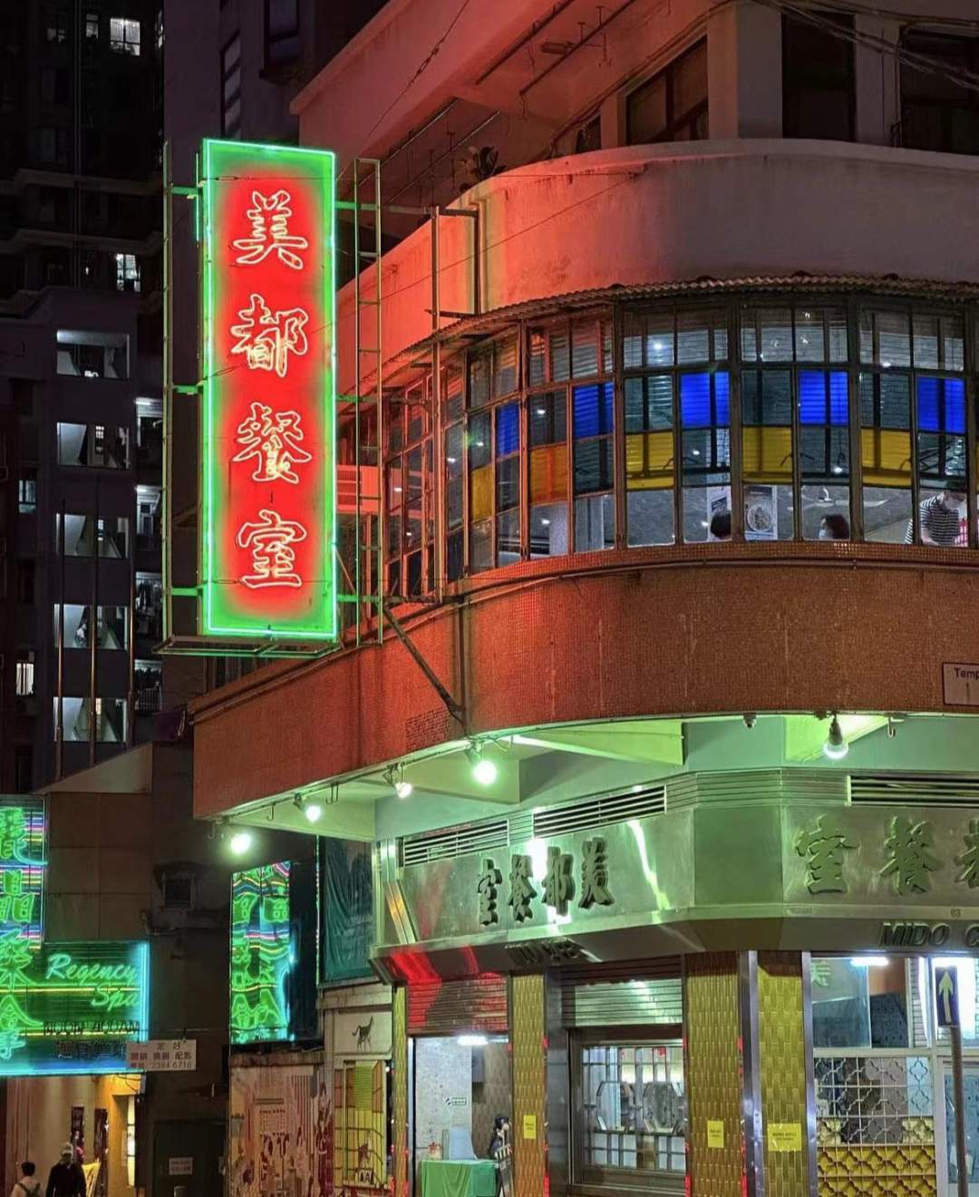 比东京绚烂，烟火气不输曼谷，这座好逛好吃的国际化大都市，值得打卡100次！