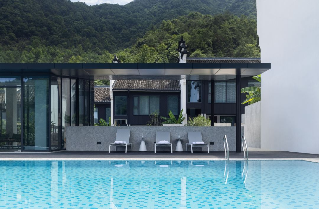 中国人自己的“小普吉”！高铁1.5h直达，依山傍海，竹林温泉畅泡！