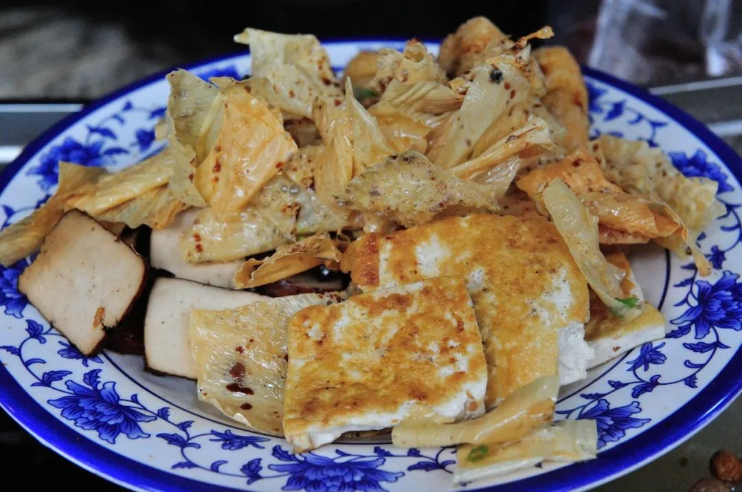 中国人自己的“小普吉”！高铁1.5h直达，依山傍海，竹林温泉畅泡！