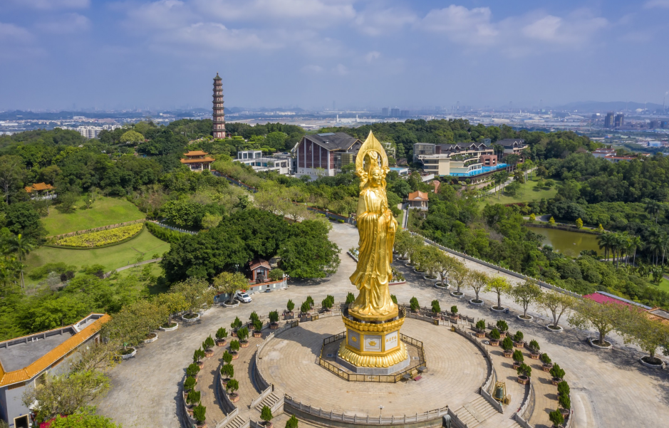 广州番禺区「*铸·铂瑞云湾」28000元/㎡，新盘开盘 一线江景