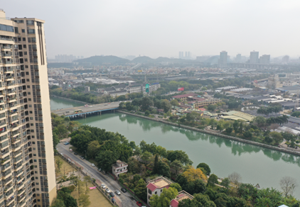 荔湾保利和悦滨江3月加推2栋，总价295万元！