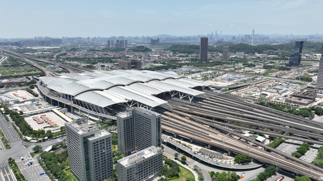 番禺南站板块新盘！城投岭南府值不值买？