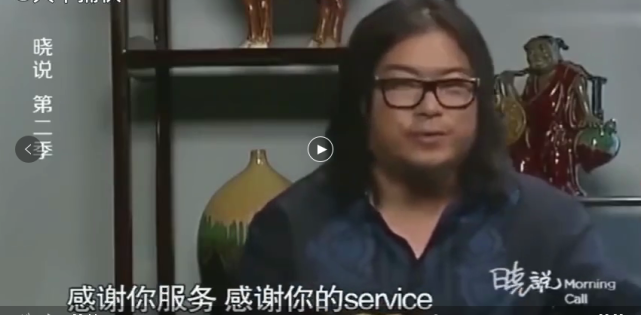 美国警察对黑人军官施暴,星条旗被按在地上摩擦!高晓松惨被打脸-微信头条网 美国警察对黑人军官施暴,星条旗被按在地上摩擦!高晓松惨被打脸