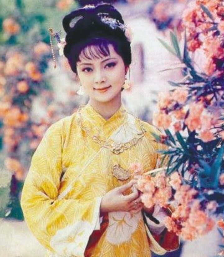 朋友圈超火愛情故事：”31年後，我還是忘不了她”(組圖)