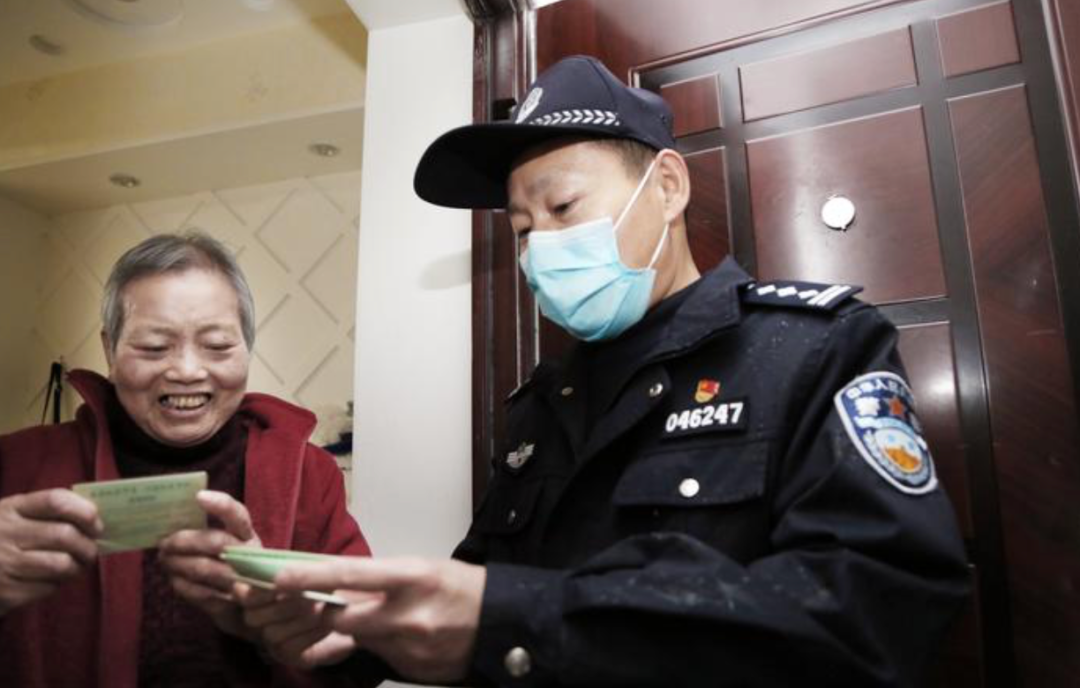 ���ܻ����Ѳ���2.5���й�����