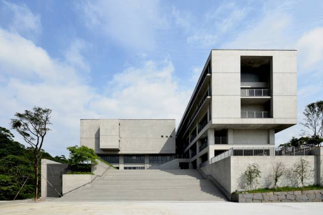 the school of architecture of porto(波尔图建筑学院) alvaro siza