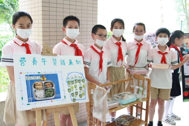 超重、肥胖、营养不良等问题未明显改观，杭州公布中小学生健康状况综合监测结果。专家提醒，中小学生的饮食健康要牢记“52110”口诀