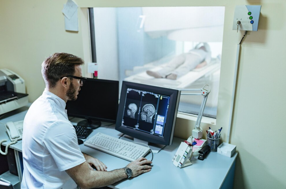 dr设备是什么案例精选 ｜｜ 原装进口DR中出现国产配件？根本违约！怎么赔？_https://www.jmylbn.com_新闻资讯_第1张