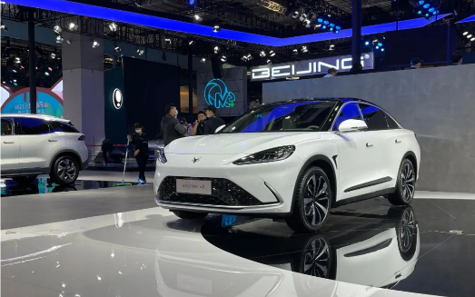 扶不起的ARCFOX極狐的圖6