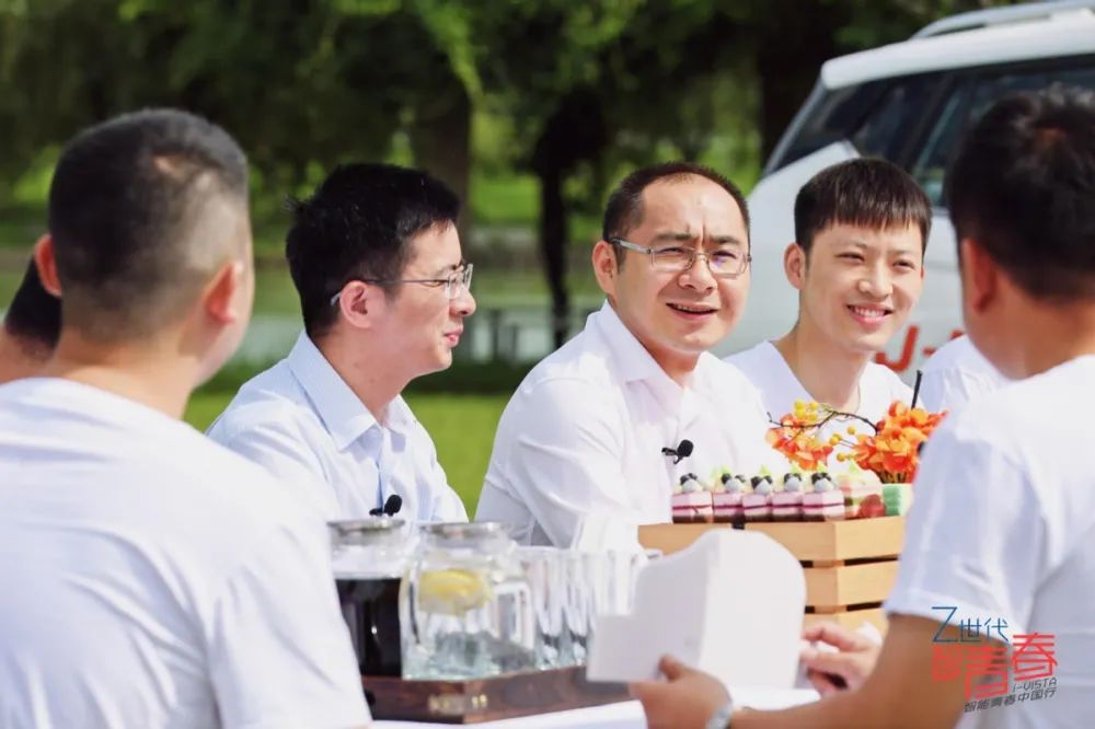 對(duì)于用戶來說，百億架構(gòu)出的產(chǎn)品才重要的圖2
