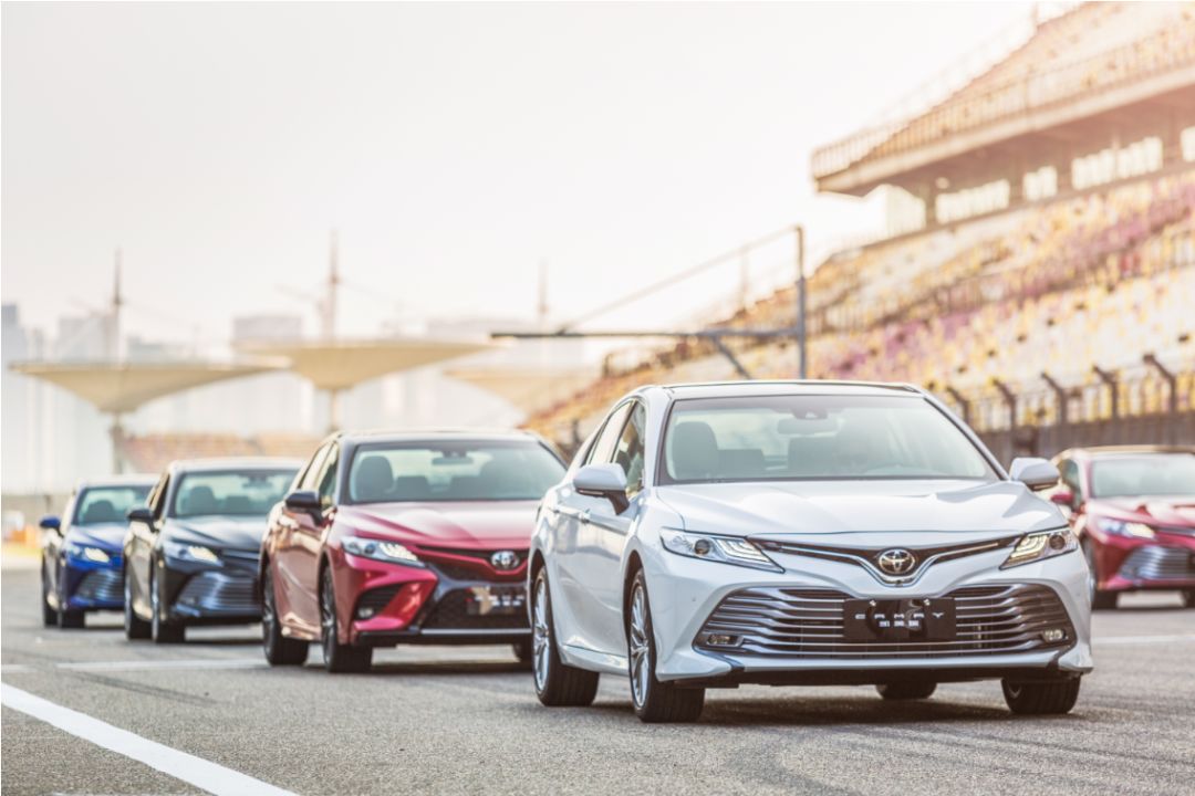 中高級車市場群雄逐鹿，為什麼大家偏偏認為凱美瑞是「執牛耳者」？ 汽車 第4張