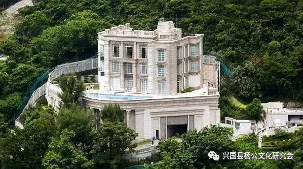 微信图片李嘉诚豪宅结穴.png