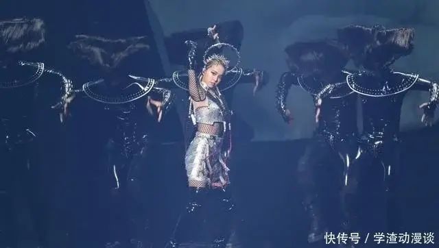 蔡依林又开演唱会 穿16斤重的浮夸战袍跳舞 服装造价高达160万 股票配资网