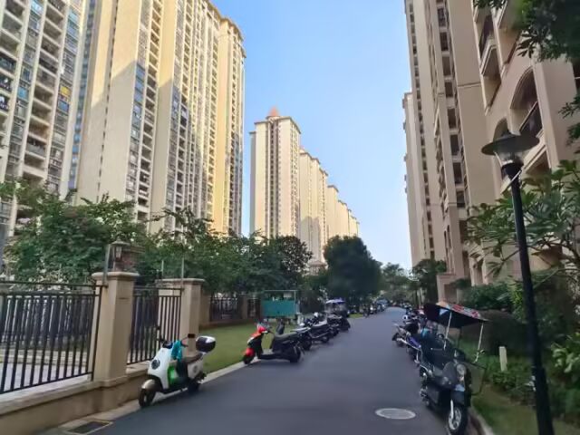 增城敏捷绿湖首府最低卖7000元/㎡？