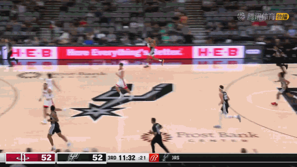 新科状元文班亚马_布朗尼硬抗文班亚马，防守态度决定一切，他的表现值得肯定#篮球_文班亚马NBA表现