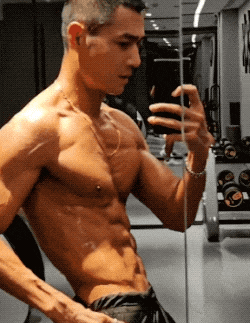 185CM北京寸头肌肉猛男爆红推特，被肖一遣拍了！