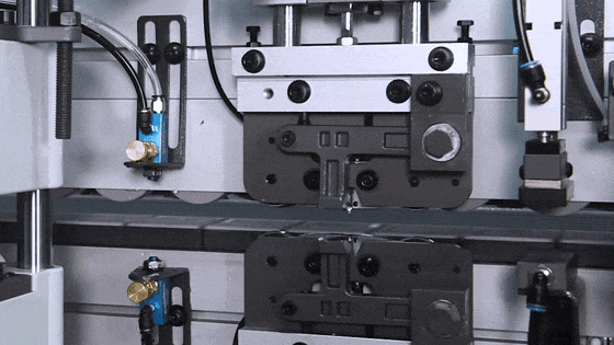 ����ľ����е