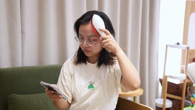 梳头 00_00_00-00_00_30.gif