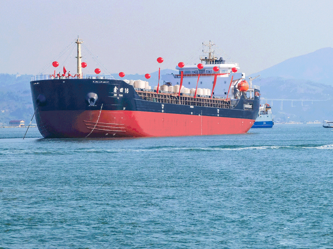 潍柴高端大缸径动力wh25助航万吨巨轮! - 零部件 - 卓众商用车