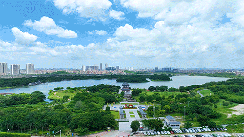 招商弘阳电建雍云邸单价3.6万起，76㎡可做三房!