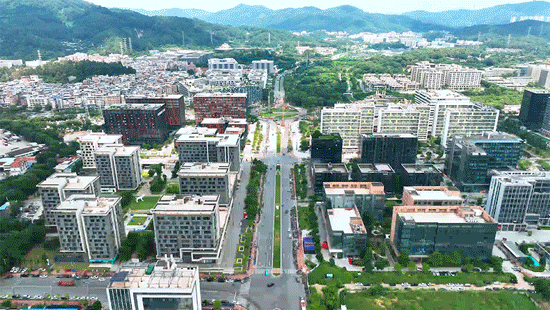 总价450万起，中建天河精诚壹号周边配套怎么样？