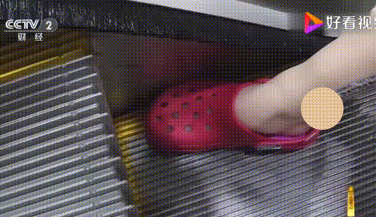 洞洞鞋，小红书中产的集体高潮