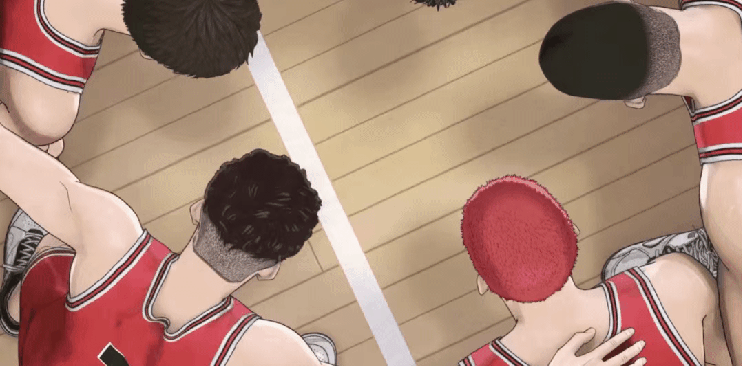 疯了吗，前后左右的男人都在哭