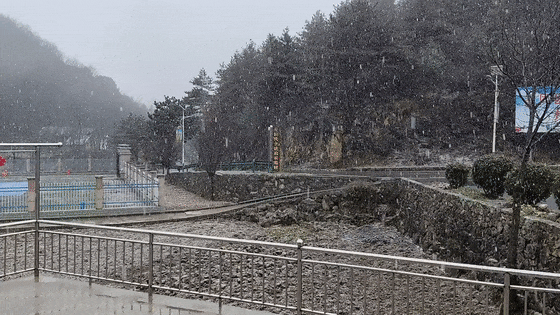一秒入冬！十堰这两个地方又下雪了