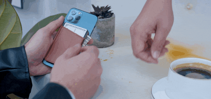 小小钱包，还能当手机支架！的图9