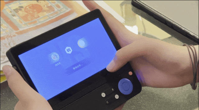 輕輕的近義詞_輕輕的近義詞語_輕輕的近義詞是什么標準答案