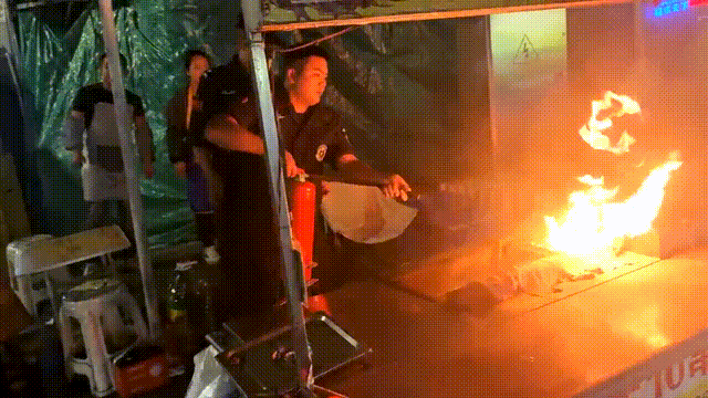 田艾玉分享的视频 00_00_15-00_00_16.gif