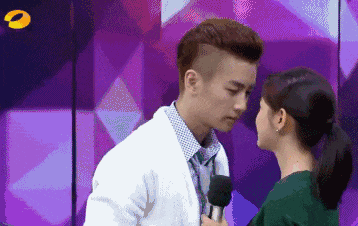 陈晓陈妍希官宣离婚,赵丽颖被冲上热搜，原来大家当年都是心知肚明啊！