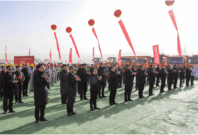 新疆：擂鼓催征更奋进 项目建设起春潮(图2)