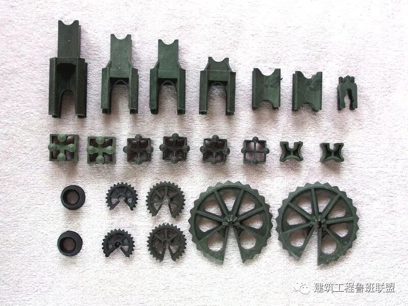 如何确保钢筋混凝土保护层厚度？施工和垫块要点总结！的图5