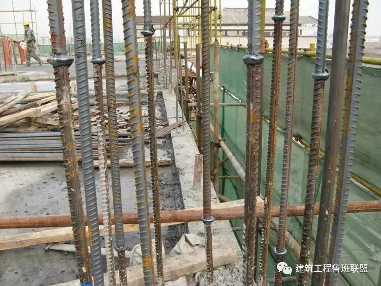 钢筋连接的三种方式：绑扎、焊接、机械，如何选择？的图2
