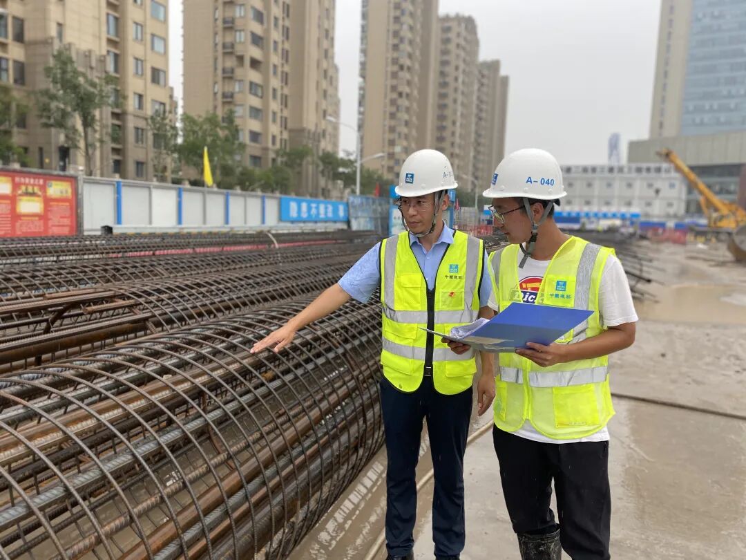 直径1米插进地下142米！罕见超长桩基施工实录的图1