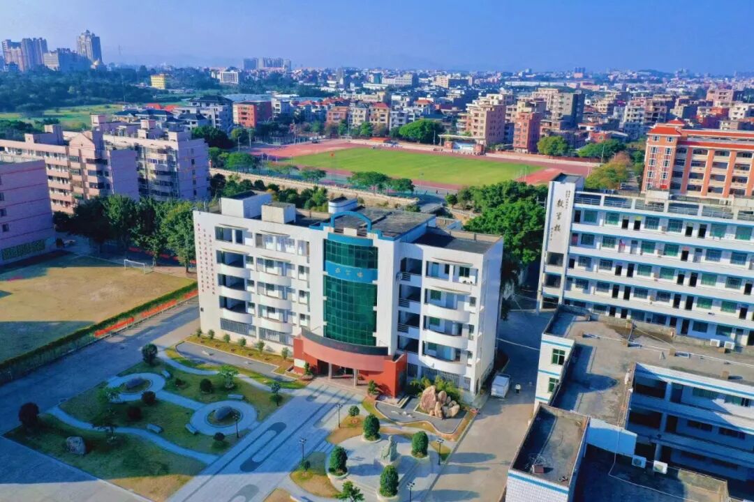 晋江市松熹中学2025年秋季合同教师招聘公告