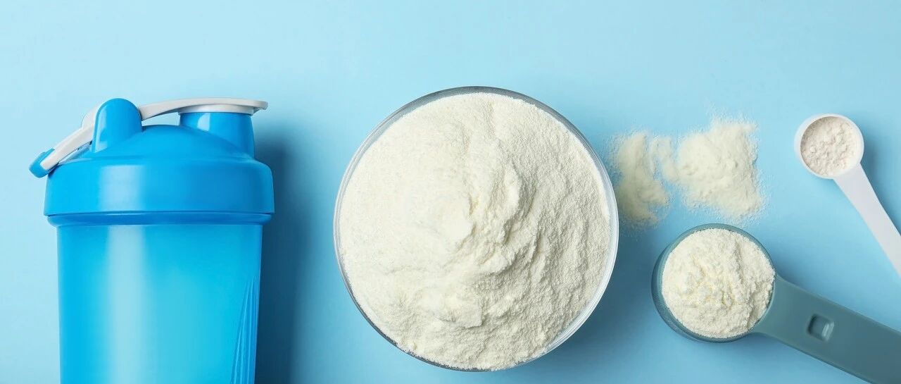 女子长期吃蛋白粉竟查出慢性肾病！这几类人注意，蛋白质摄入过量很危险…