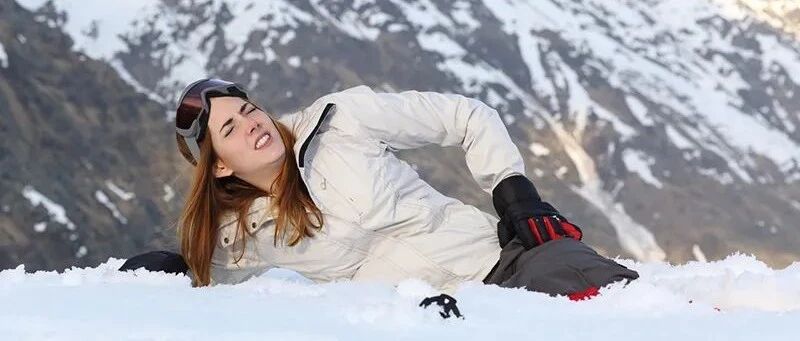 雪道尽头是骨科？滑雪受伤了该如何急救？这一点非常重要…