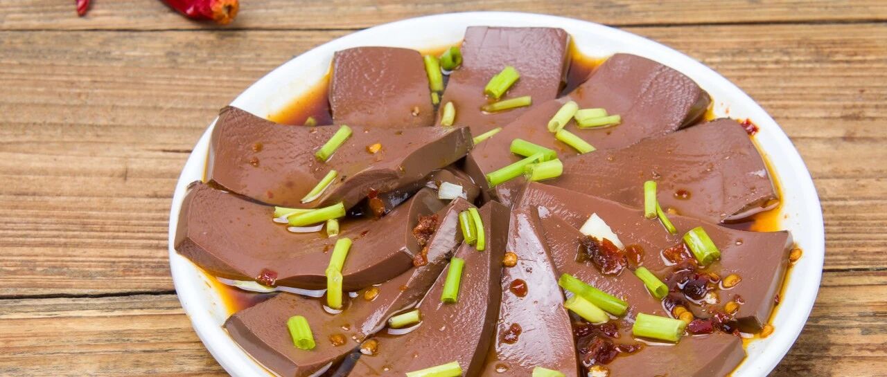 不是吓唬你！经常吃的火锅鸭血里可能没有"鸭"！入口的其实是…