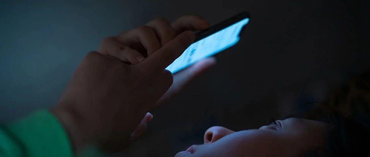 为什么长期熬夜会长胖？终于找到长胖的理由了！