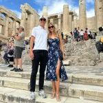 伊万卡和老公又去希腊度假了！一身碎花裙太少女，游客照都这么美