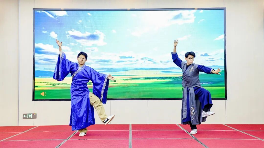表演4.jpg